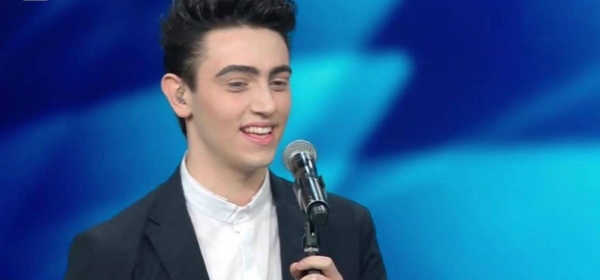 Michele Bravi mette d&#039;accordo Ariston e web